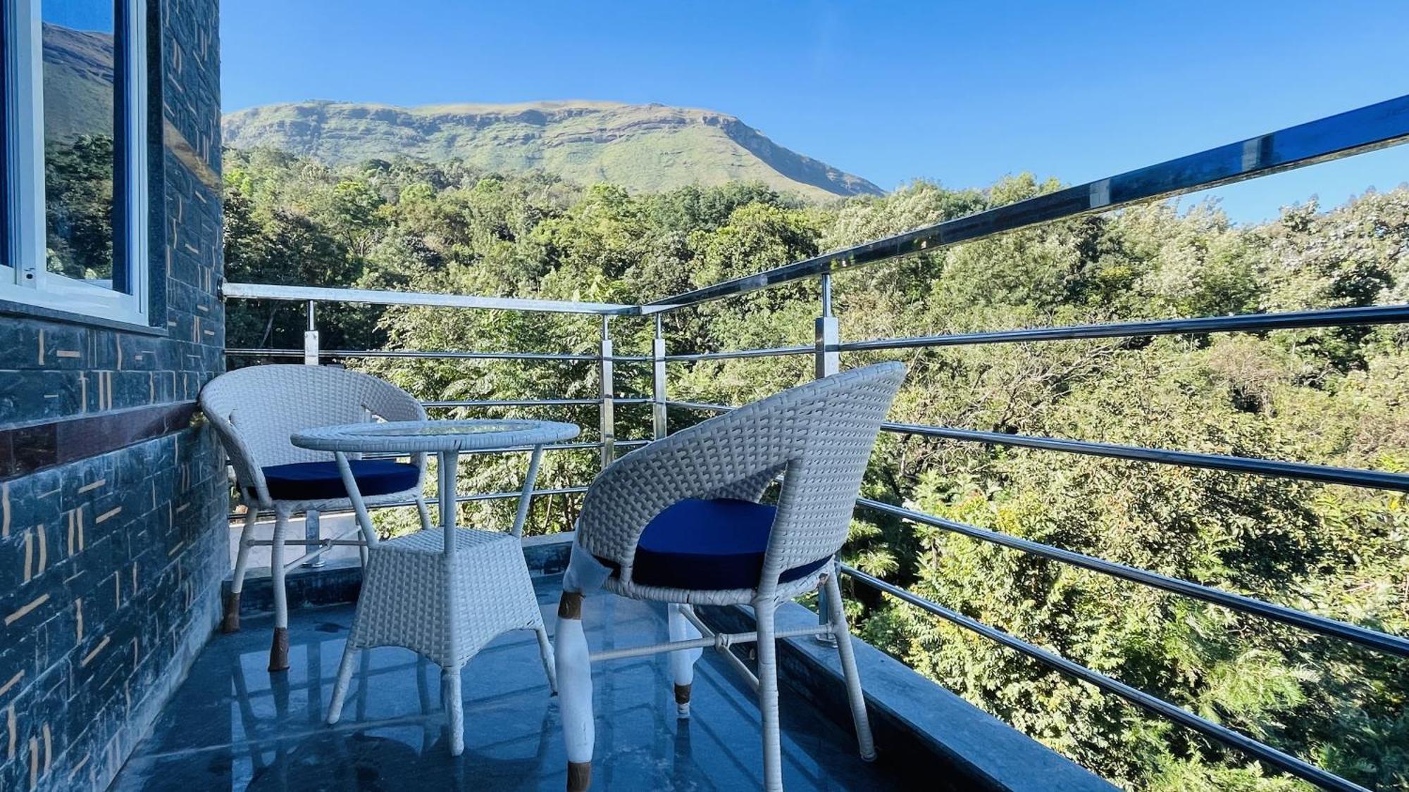 Rashi Z View Estate Stay Tarikere 外观 照片