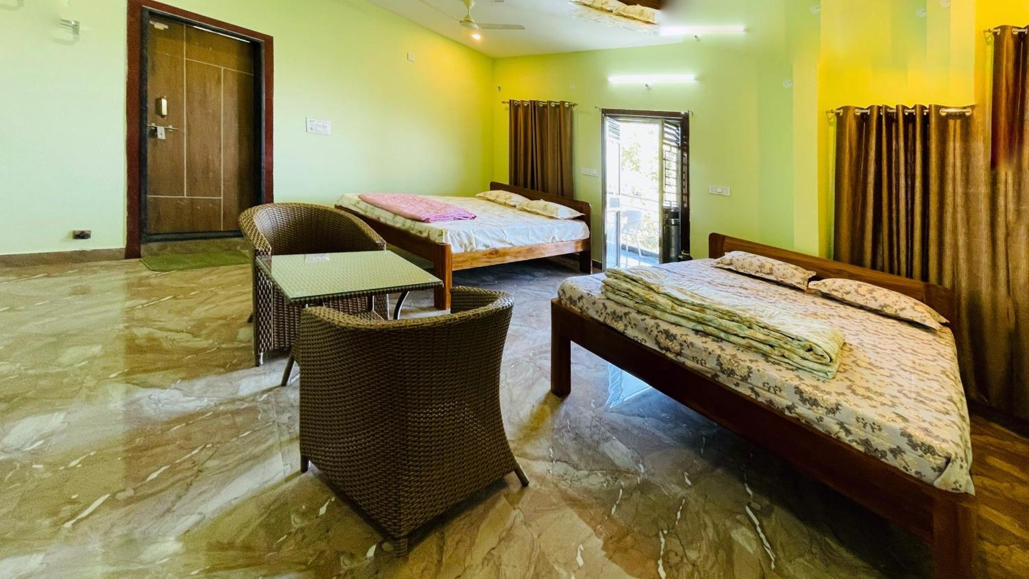 Rashi Z View Estate Stay Tarikere 外观 照片