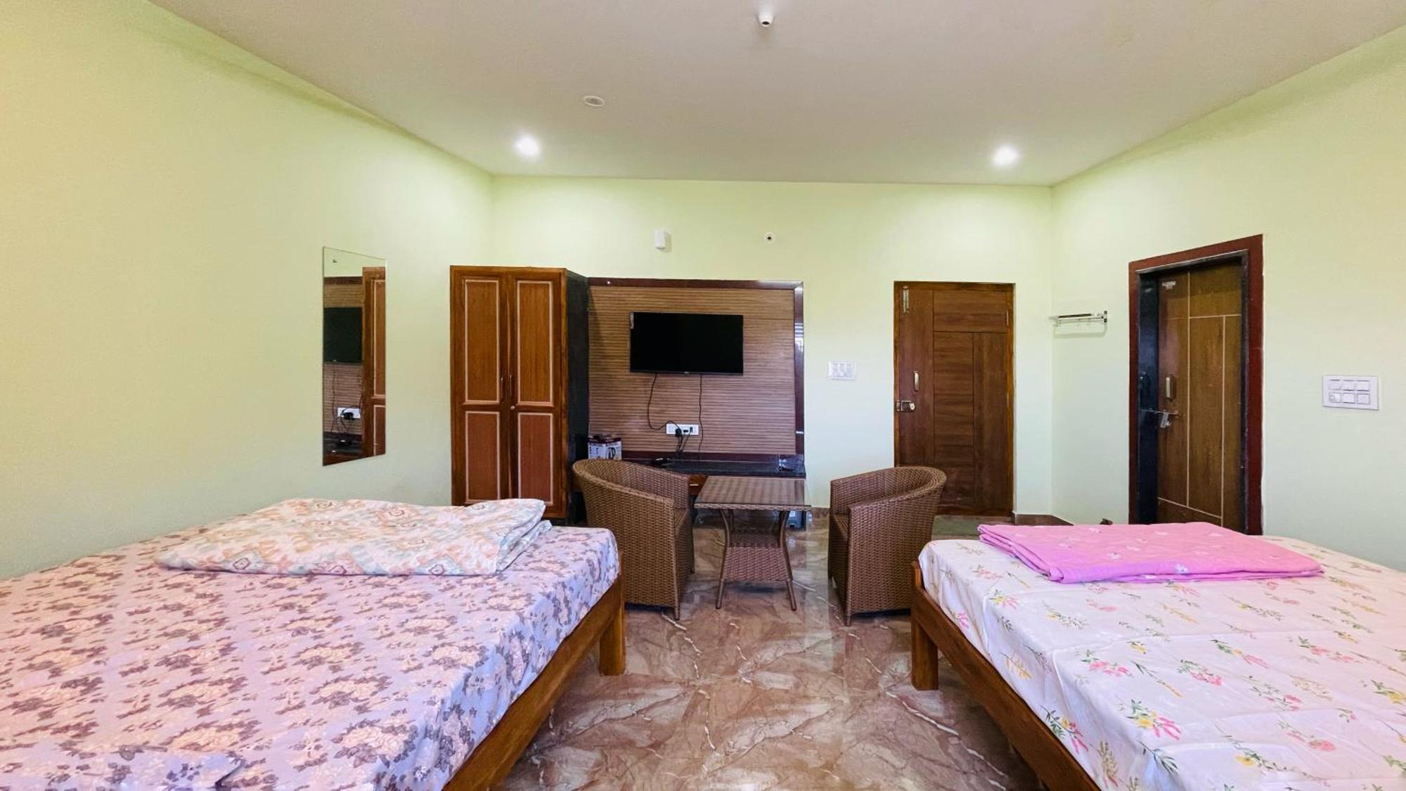 Rashi Z View Estate Stay Tarikere 外观 照片